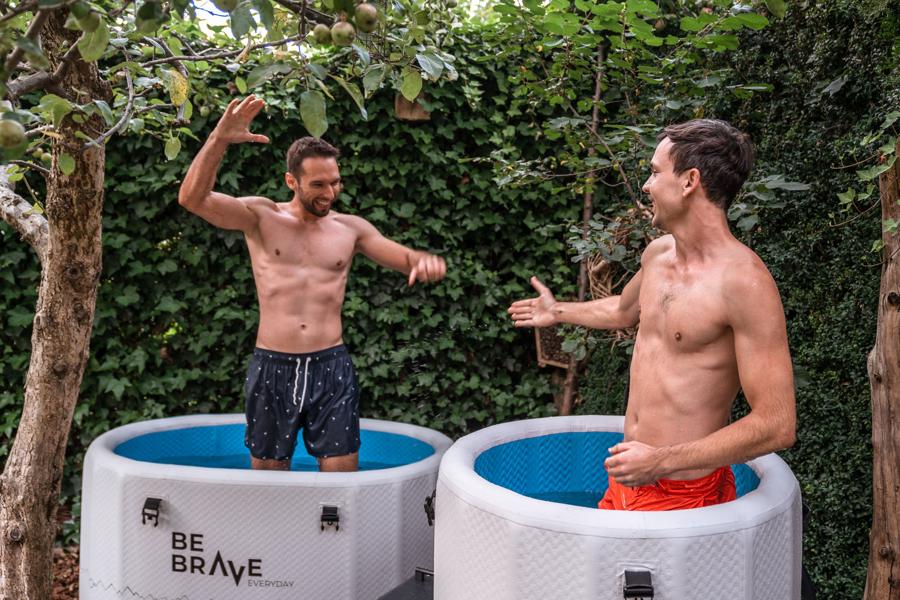 Ice Bath im Garten des Maru